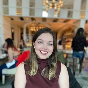 Meet your Posher, Michaela